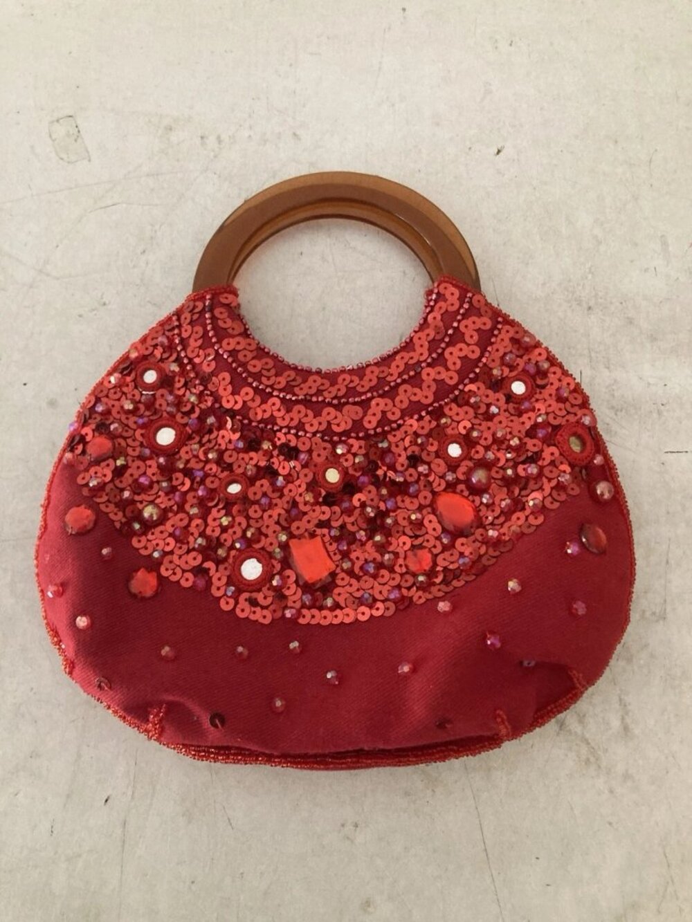 Vintage Red Bijoux Terner Beaded Evening Bag with Zipper Top Good CONDITION!